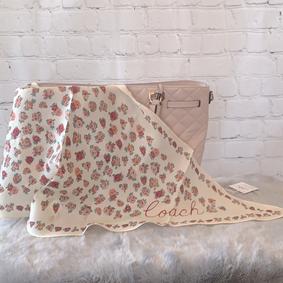 Coach Essential Tea Rose Silk Diamond Scarf - Picture 4 of 5